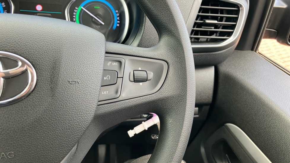 Toyota Proace Verso 100kW Shuttle Medium 50kWh 5dr Auto Electric Estate - Image 29