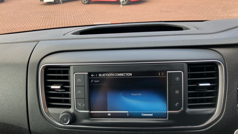 Toyota Proace Verso 100kW Shuttle Medium 50kWh 5dr Auto Electric Estate - Image 38
