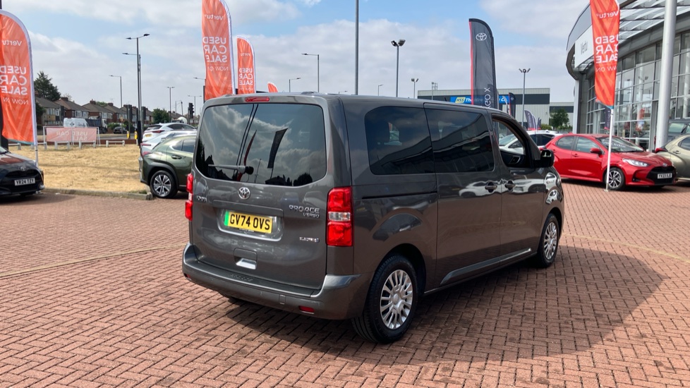 Toyota Proace Verso 100kW Shuttle Medium 50kWh 5dr Auto Electric Estate - Image 49