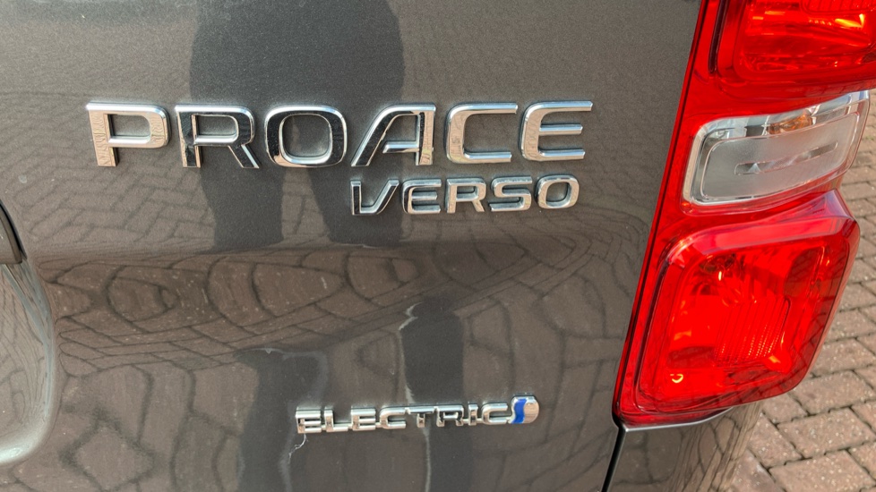 Toyota Proace Verso 100kW Shuttle Medium 50kWh 5dr Auto Electric Estate - Image 54