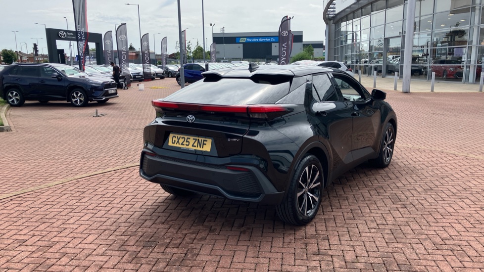 Toyota C-HR 1.8 Hybrid Design 5dr CVT Hybrid Hatchback - Image 46