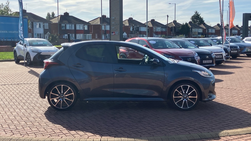 Toyota Yaris 1.5 Hybrid GR Sport 5dr CVT Hybrid Hatchback - Image 23
