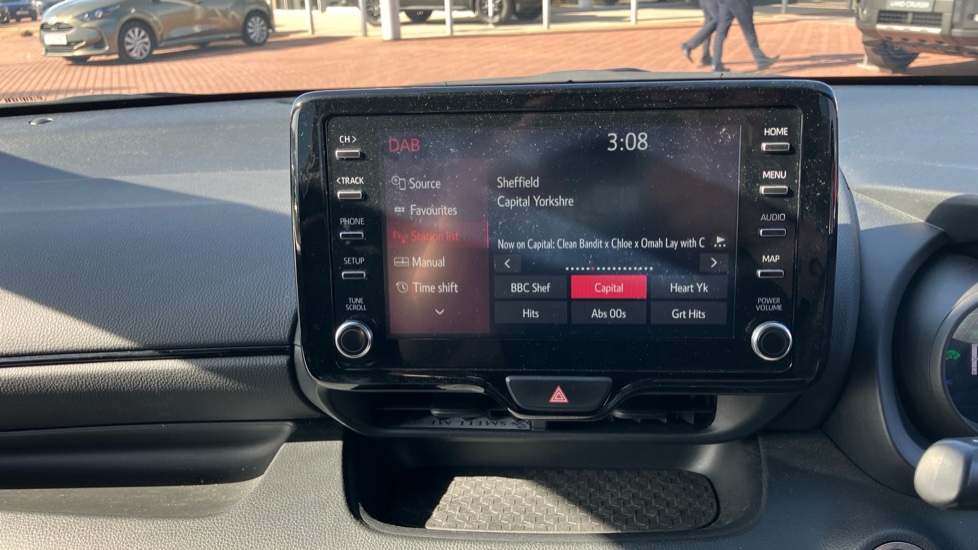 Toyota Yaris 1.5 Hybrid GR Sport 5dr CVT Hybrid Hatchback - Image 40