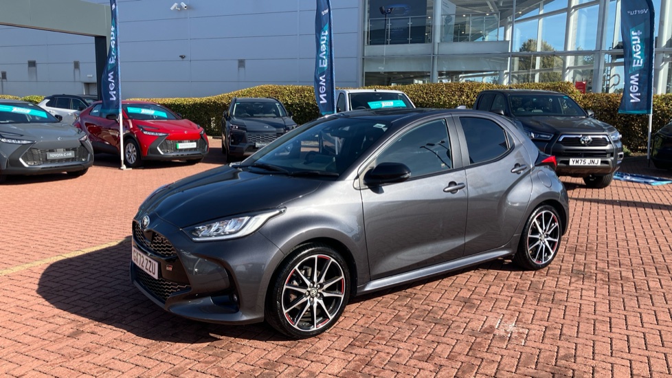 Toyota Yaris 1.5 Hybrid GR Sport 5dr CVT Hybrid Hatchback - Image 43