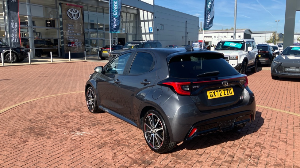 Toyota Yaris 1.5 Hybrid GR Sport 5dr CVT Hybrid Hatchback - Image 50
