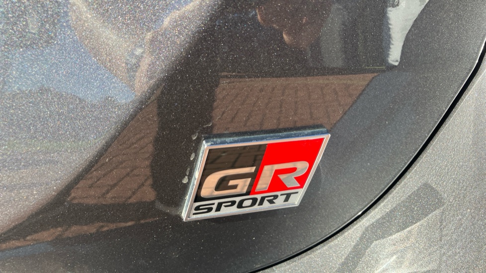 Toyota Yaris 1.5 Hybrid GR Sport 5dr CVT Hybrid Hatchback - Image 51