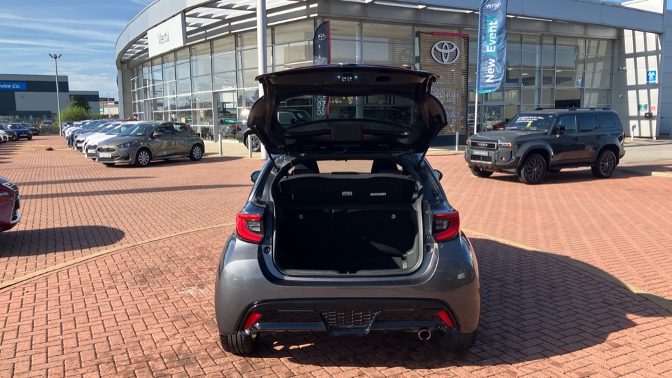 Toyota Yaris 1.5 Hybrid GR Sport 5dr CVT Hybrid Hatchback - Image 55