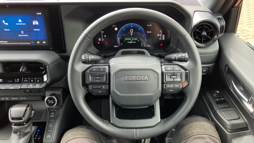 Toyota Land Cruiser Diesel 2.8D 205 Commercial Auto - Image 60