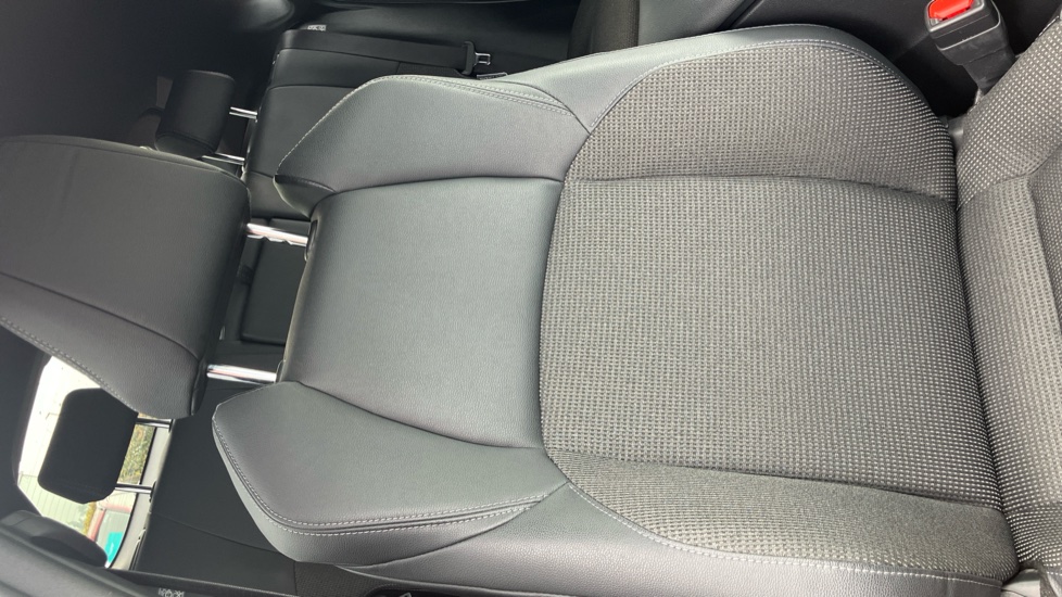 Toyota bZ4X 150kW Motion 71.4kWh 5dr Auto [11kW] Electric Hatchback - Image 14
