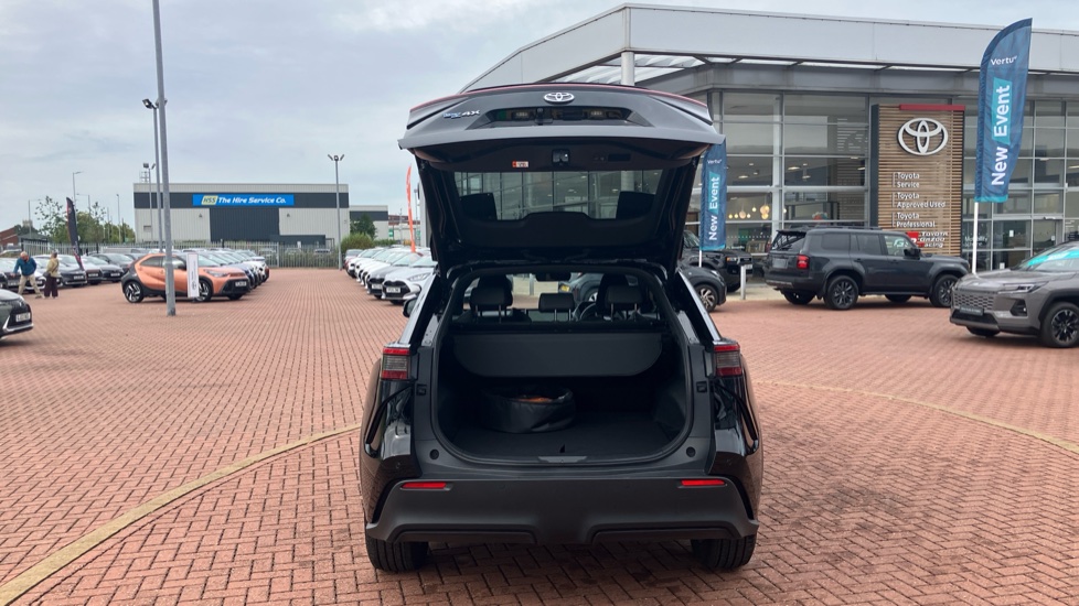 Toyota bZ4X 150kW Motion 71.4kWh 5dr Auto [11kW] Electric Hatchback - Image 56