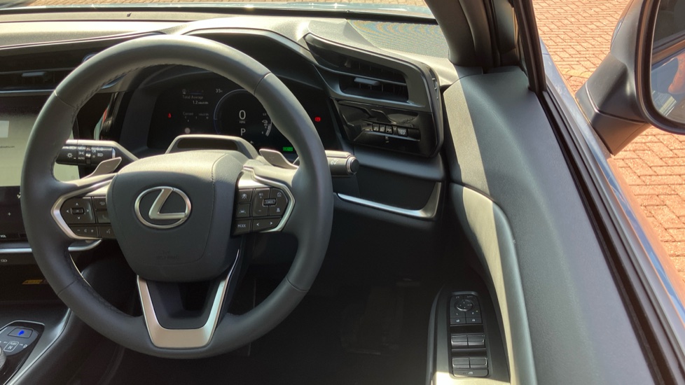 Lexus Rz 300e 150kW Urban 71 kWh 5dr Auto Electric Estate - Image 10