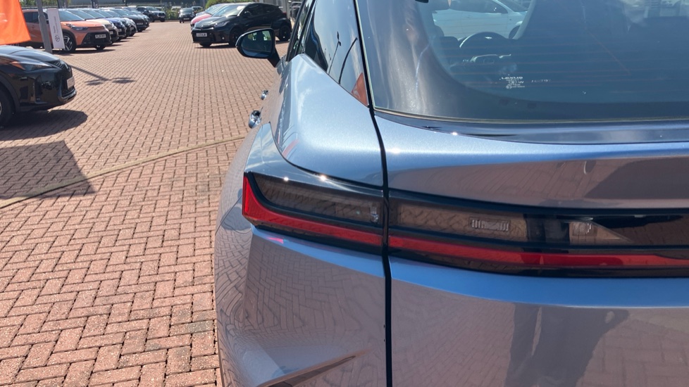 Lexus Rz 300e 150kW Urban 71 kWh 5dr Auto Electric Estate - Image 36
