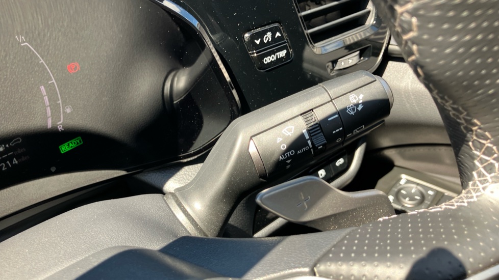 Lexus NX 450h+ 2.5 F-Sport 5dr E-CVT Estate - Image 33