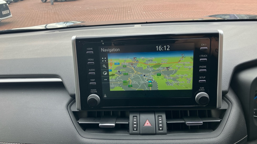 Toyota RAV4 2.5 VVT-i Hybrid Design 5dr CVT 2WD Hybrid Estate - Image 9