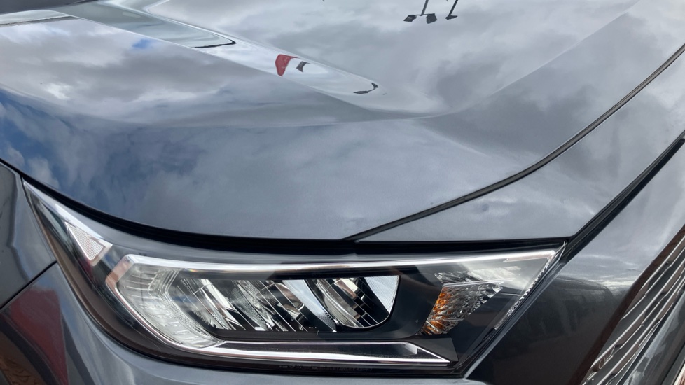 Toyota RAV4 2.5 VVT-i Hybrid Design 5dr CVT 2WD Hybrid Estate - Image 20
