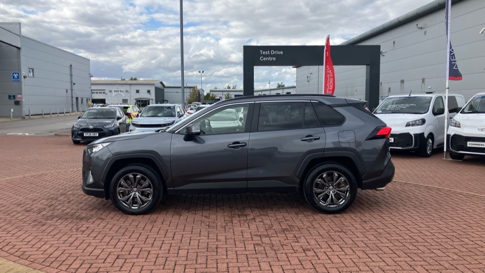 Toyota RAV4 2.5 VVT-i Hybrid Design 5dr CVT 2WD Hybrid Estate - Image 45