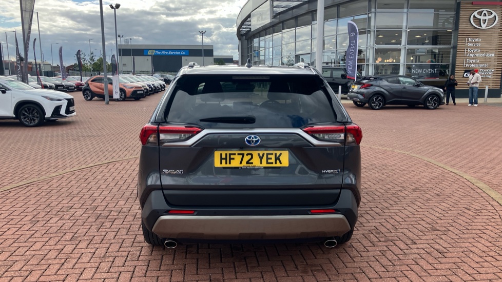 Toyota RAV4 2.5 VVT-i Hybrid Design 5dr CVT 2WD Hybrid Estate - Image 47