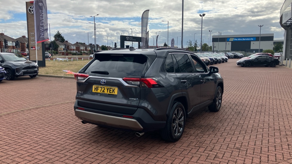 Toyota RAV4 2.5 VVT-i Hybrid Design 5dr CVT 2WD Hybrid Estate - Image 48
