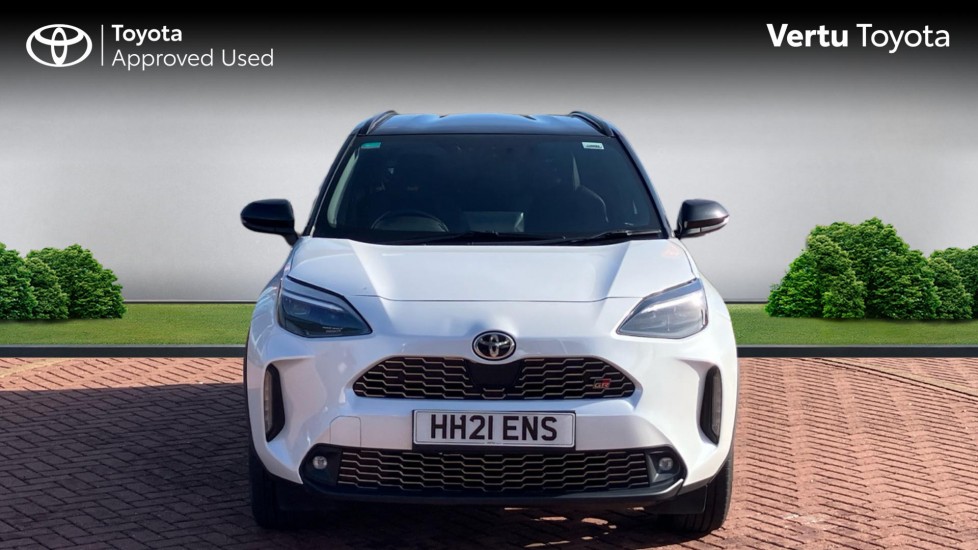 Toyota Yaris Cross 1.5 Hybrid GR Sport 5dr CVT Hybrid Estate - Image 22