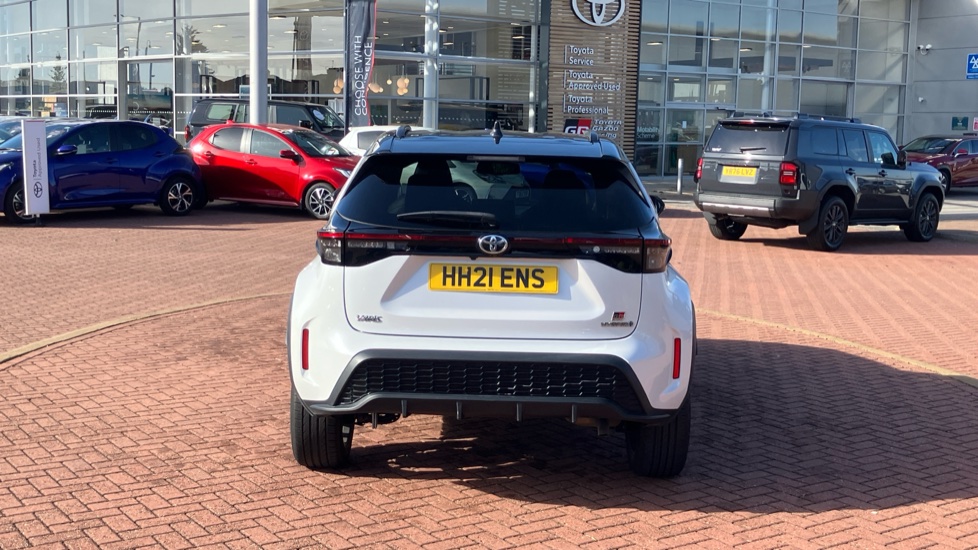 Toyota Yaris Cross 1.5 Hybrid GR Sport 5dr CVT Hybrid Estate - Image 26