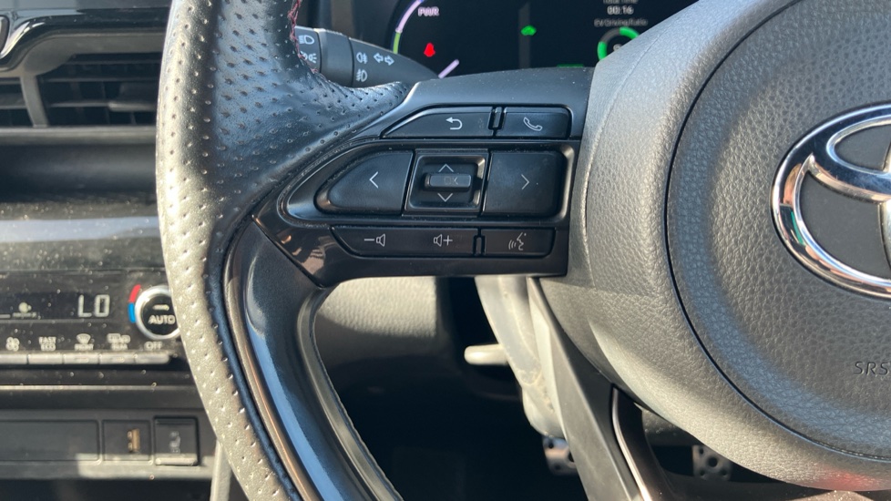 Toyota Yaris Cross 1.5 Hybrid GR Sport 5dr CVT Hybrid Estate - Image 34