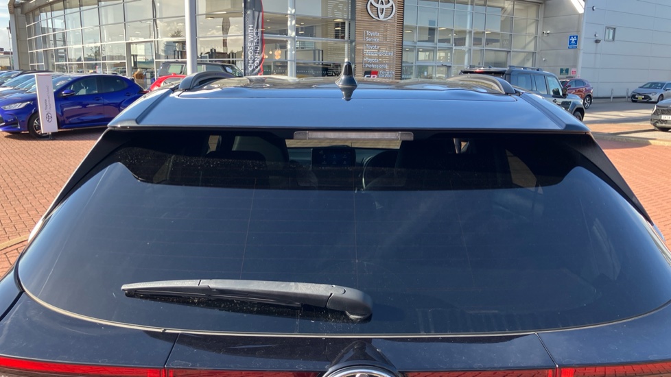 Toyota Yaris Cross 1.5 Hybrid GR Sport 5dr CVT Hybrid Estate - Image 37