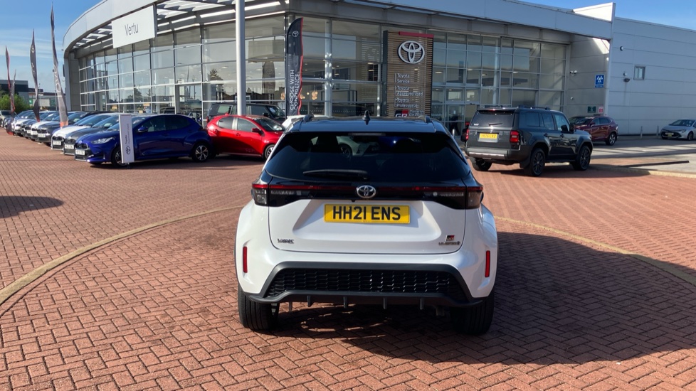 Toyota Yaris Cross 1.5 Hybrid GR Sport 5dr CVT Hybrid Estate - Image 43