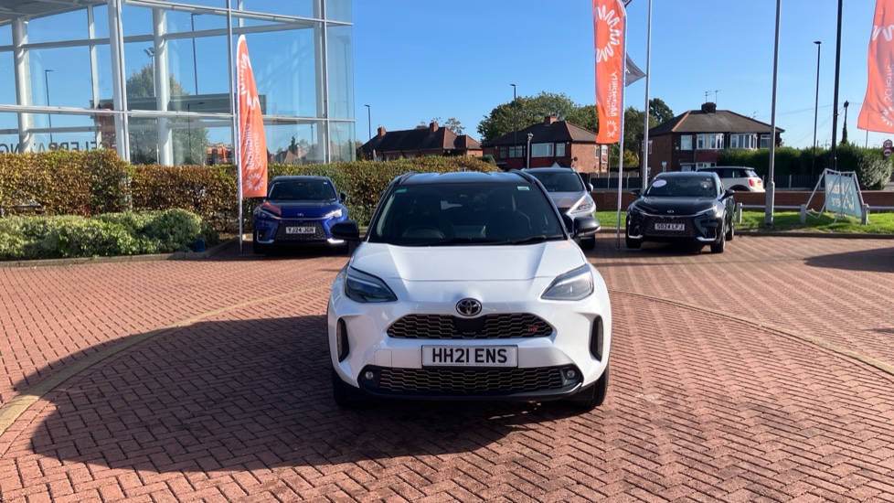 Toyota Yaris Cross 1.5 Hybrid GR Sport 5dr CVT Hybrid Estate - Image 47