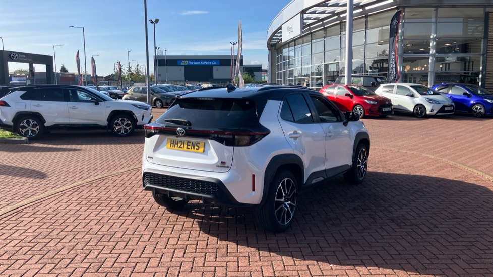 Toyota Yaris Cross 1.5 Hybrid GR Sport 5dr CVT Hybrid Estate - Image 50