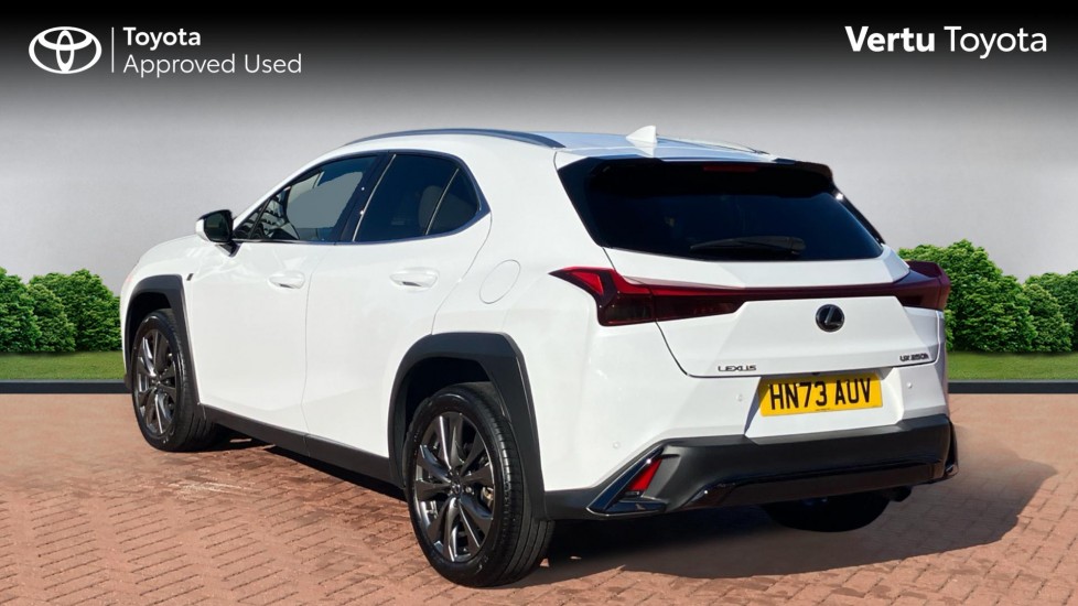 Lexus UX 250h 2.0 F-Sport Design 5dr CVT Hybrid Hatchback - Image 4