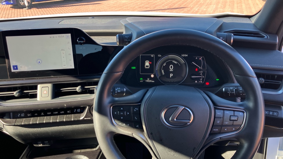 Lexus UX 250h 2.0 F-Sport Design 5dr CVT Hybrid Hatchback - Image 10