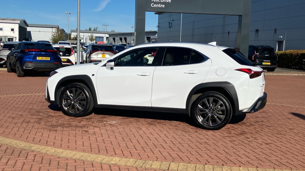 Lexus UX 250h 2.0 F-Sport Design 5dr CVT Hybrid Hatchback - Image 24
