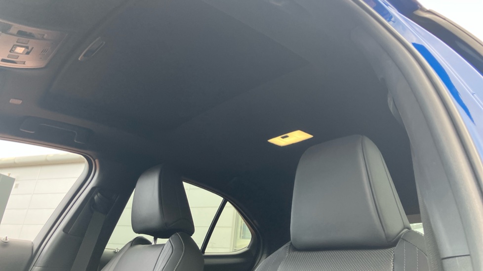 Lexus UX 250h 2.0 Takumi 5dr CVT Hybrid Hatchback - Image 19
