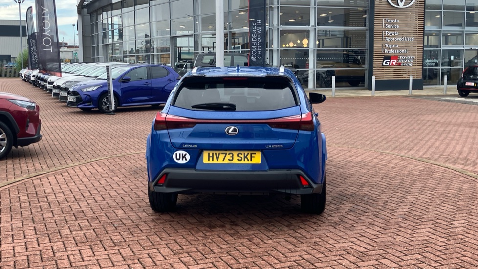 Lexus UX 250h 2.0 Takumi 5dr CVT Hybrid Hatchback - Image 26
