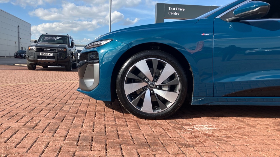 Audi A6 270kW Performance 100kWh S Line 5dr Auto Electric Hatchback - Image 25