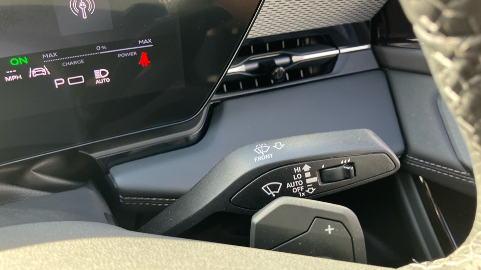 Audi A6 270kW Performance 100kWh S Line 5dr Auto Electric Hatchback - Image 32