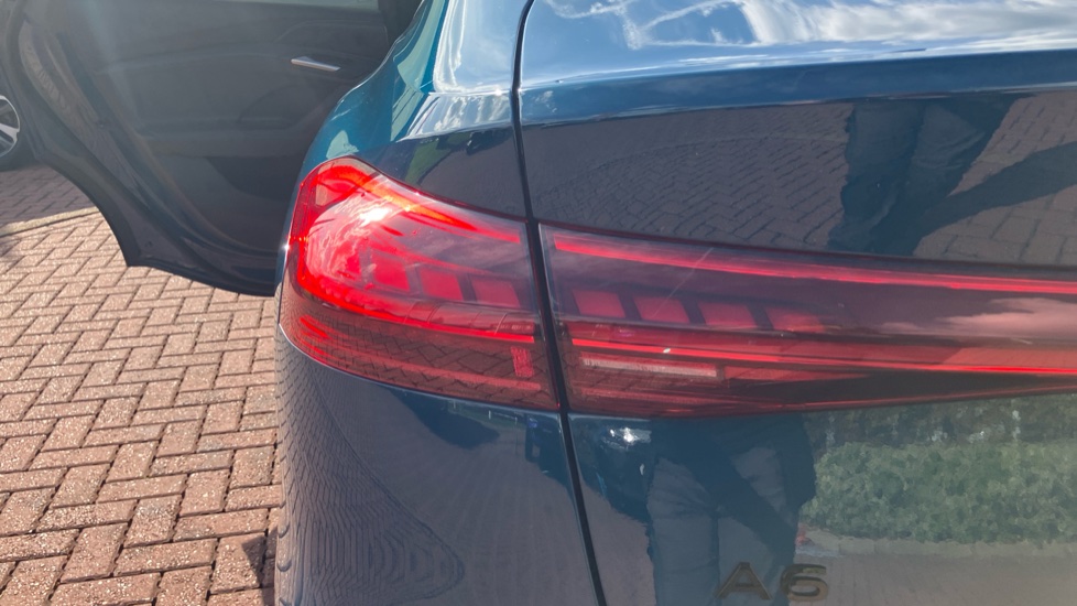 Audi A6 270kW Performance 100kWh S Line 5dr Auto Electric Hatchback - Image 36