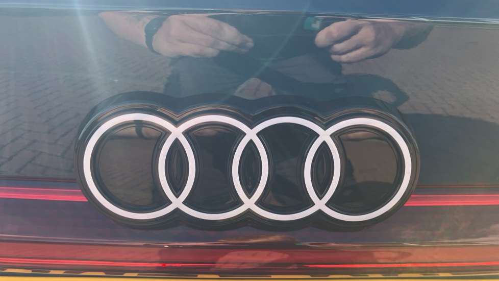 Audi A6 270kW Performance 100kWh S Line 5dr Auto Electric Hatchback - Image 63