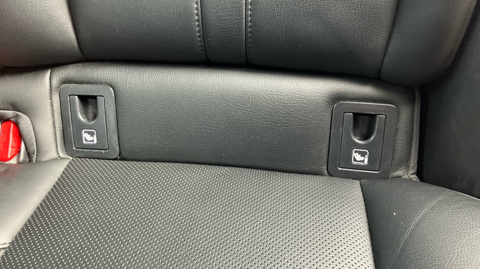 Toyota C-HR 1.8 Hybrid Icon 5dr CVT Hybrid Hatchback - Image 14