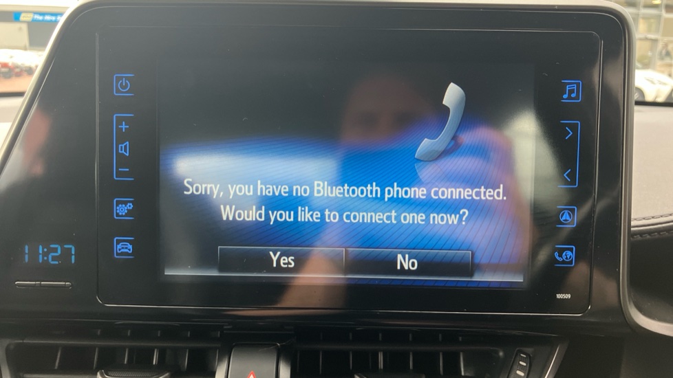 Toyota C-HR 1.8 Hybrid Icon 5dr CVT Hybrid Hatchback - Image 38