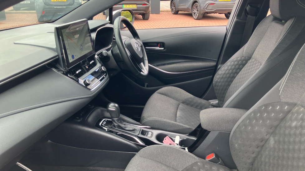 Toyota Corolla 1.8 VVT-i Hybrid Icon 5dr CVT Hybrid Estate - Image 5