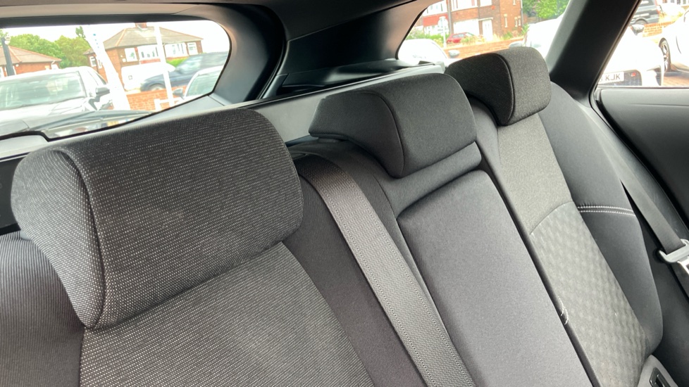Toyota Corolla 1.8 VVT-i Hybrid Icon 5dr CVT Hybrid Estate - Image 18