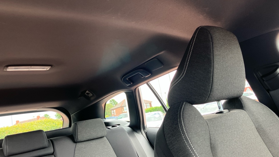 Toyota Corolla 1.8 VVT-i Hybrid Icon 5dr CVT Hybrid Estate - Image 19