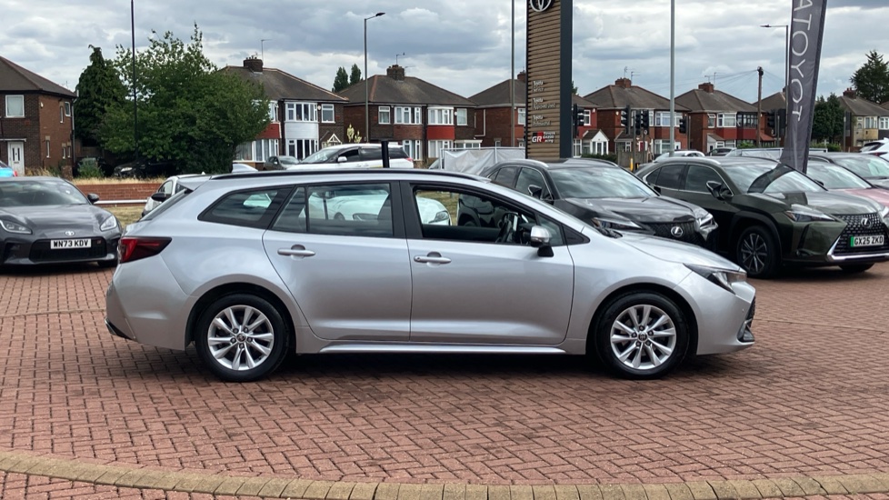 Toyota Corolla 1.8 VVT-i Hybrid Icon 5dr CVT Hybrid Estate - Image 23