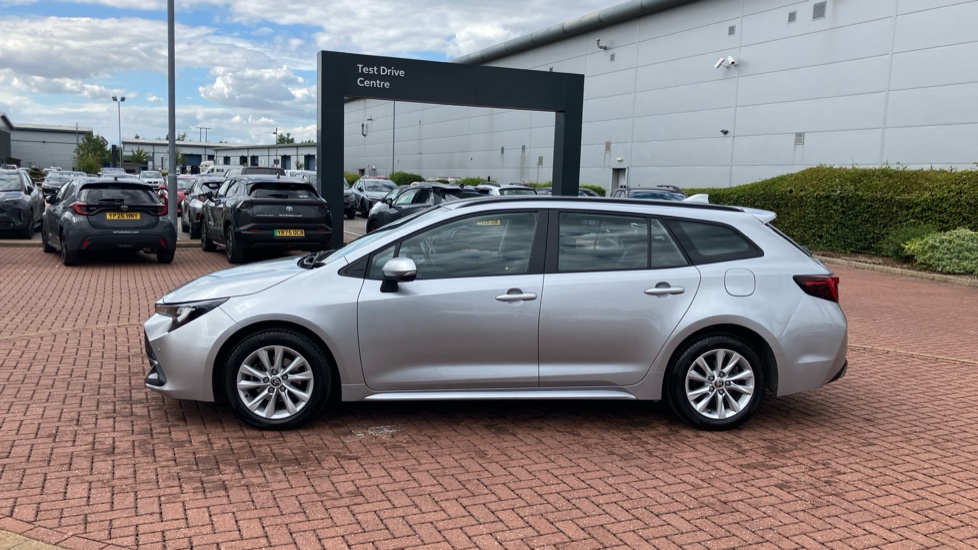 Toyota Corolla 1.8 VVT-i Hybrid Icon 5dr CVT Hybrid Estate - Image 24