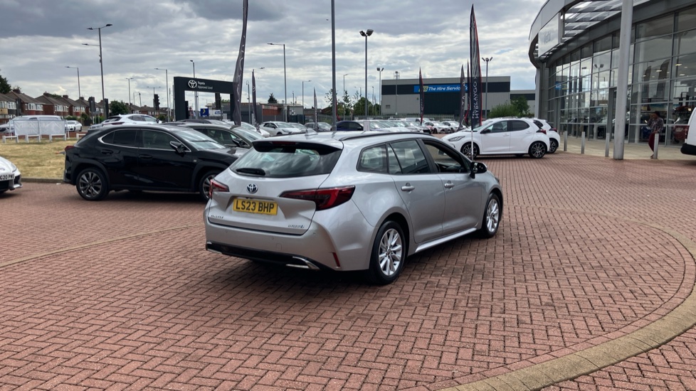 Toyota Corolla 1.8 VVT-i Hybrid Icon 5dr CVT Hybrid Estate - Image 46