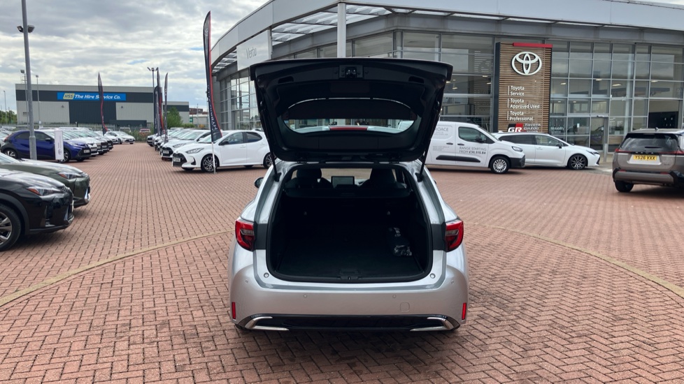 Toyota Corolla 1.8 VVT-i Hybrid Icon 5dr CVT Hybrid Estate - Image 49