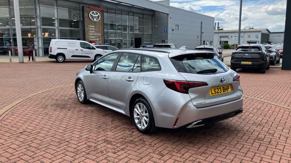 Toyota Corolla 1.8 VVT-i Hybrid Icon 5dr CVT Hybrid Estate - Image 53