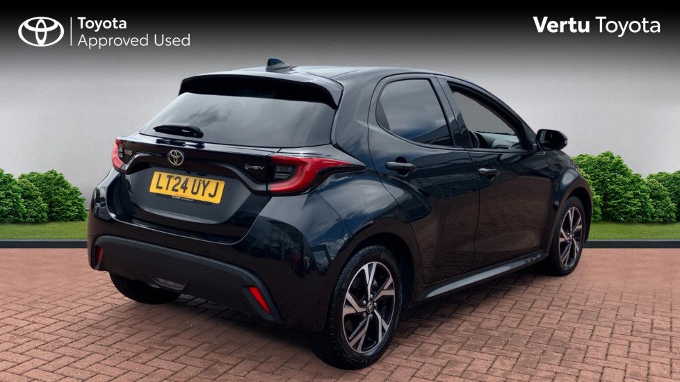 Toyota Yaris 1.5 Hybrid Design 5dr CVT Hybrid Hatchback - Image 2