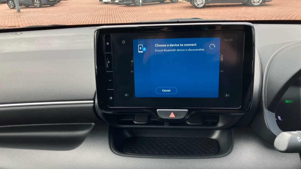 Toyota Yaris 1.5 Hybrid Design 5dr CVT Hybrid Hatchback - Image 38